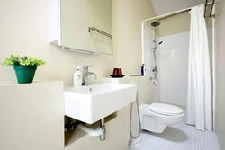 Geylang Road (D14), Shop House #593981701